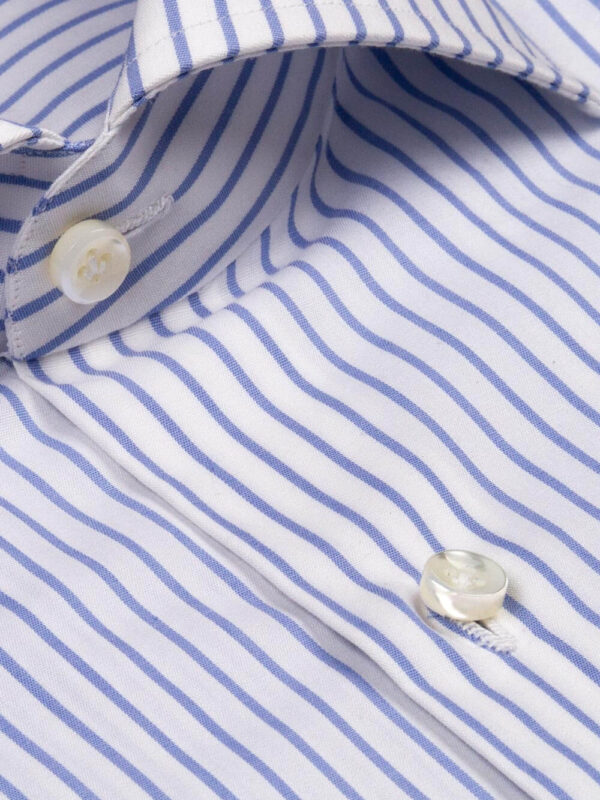 Классическая рубашка