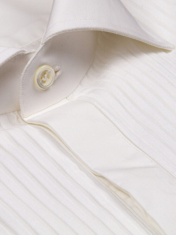 Рубашка-смокинг с классическим воротником-стойкой