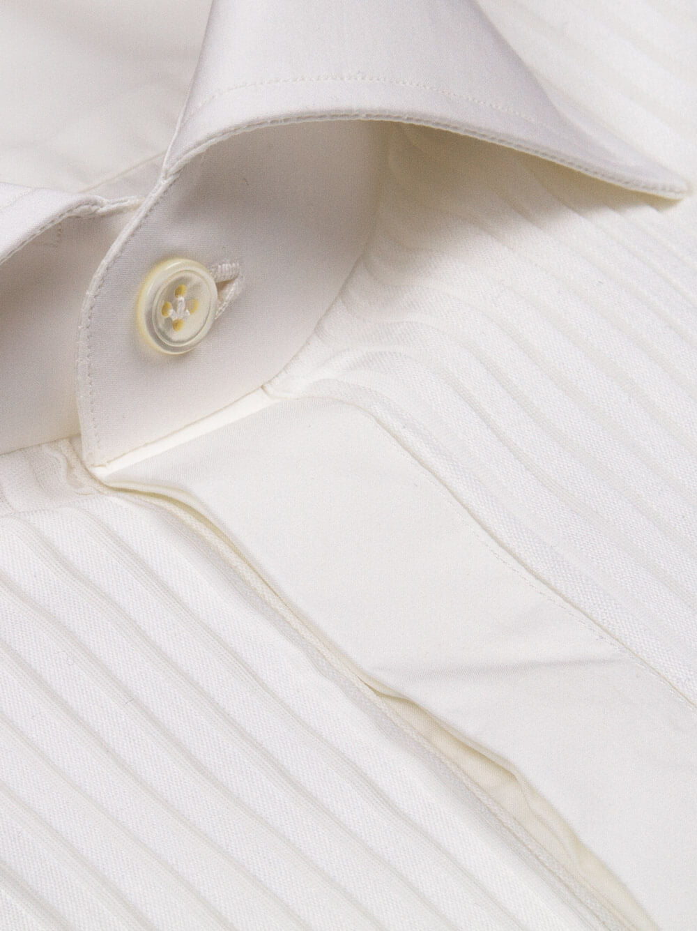 Рубашка-смокинг с классическим воротником-стойкой