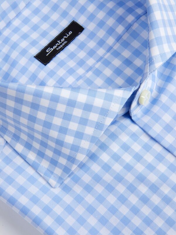 Синяя рубашка в клетку